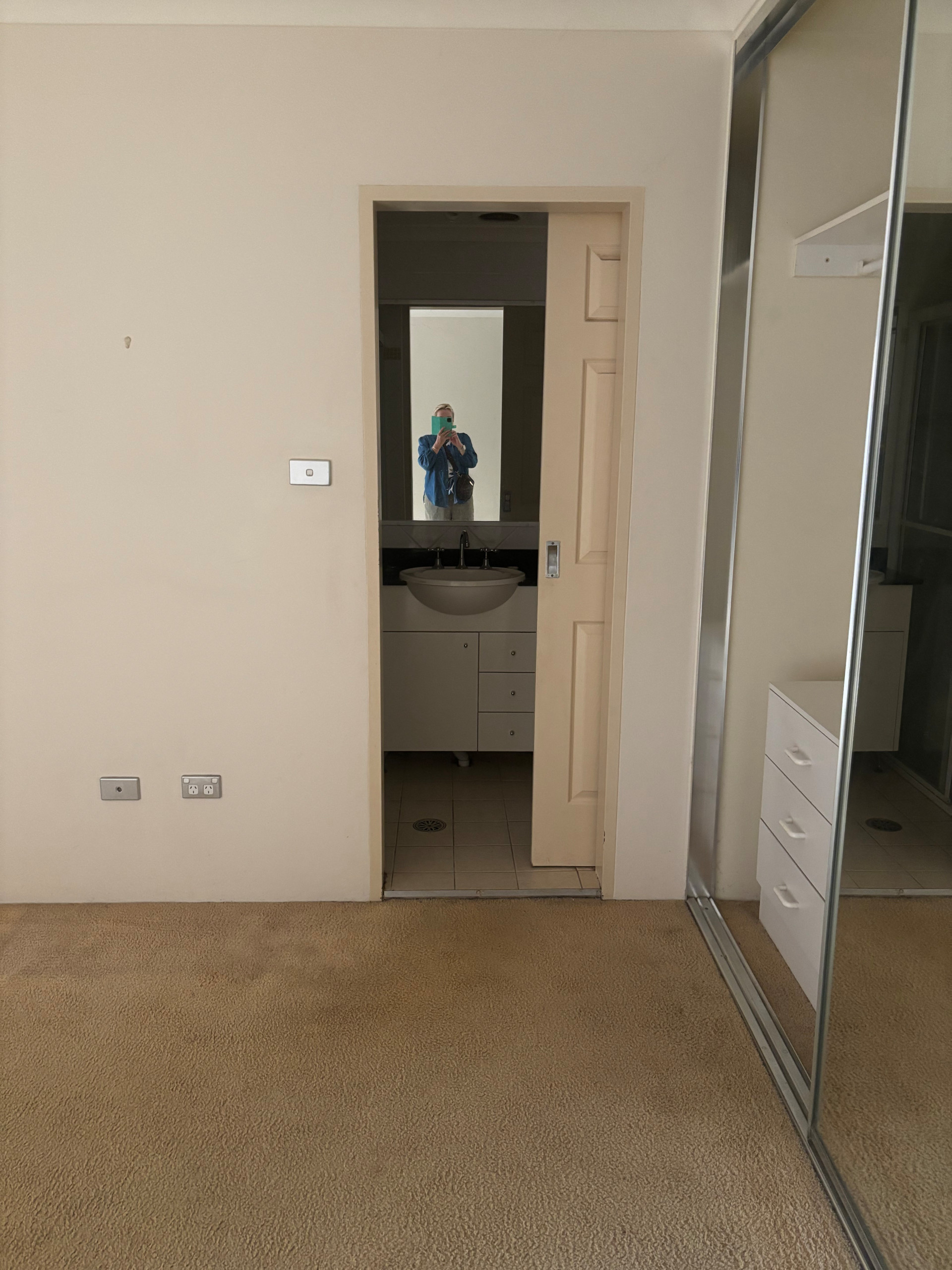 APARTMENT REFRESH