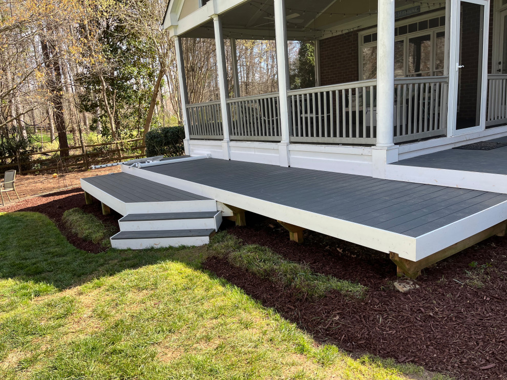 Huntersville Deck and Sunroom