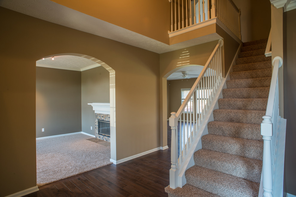 This is an example of a contemporary staircase in Indianapolis.