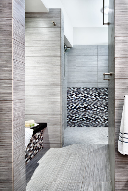A House With Zip! modern-badezimmer