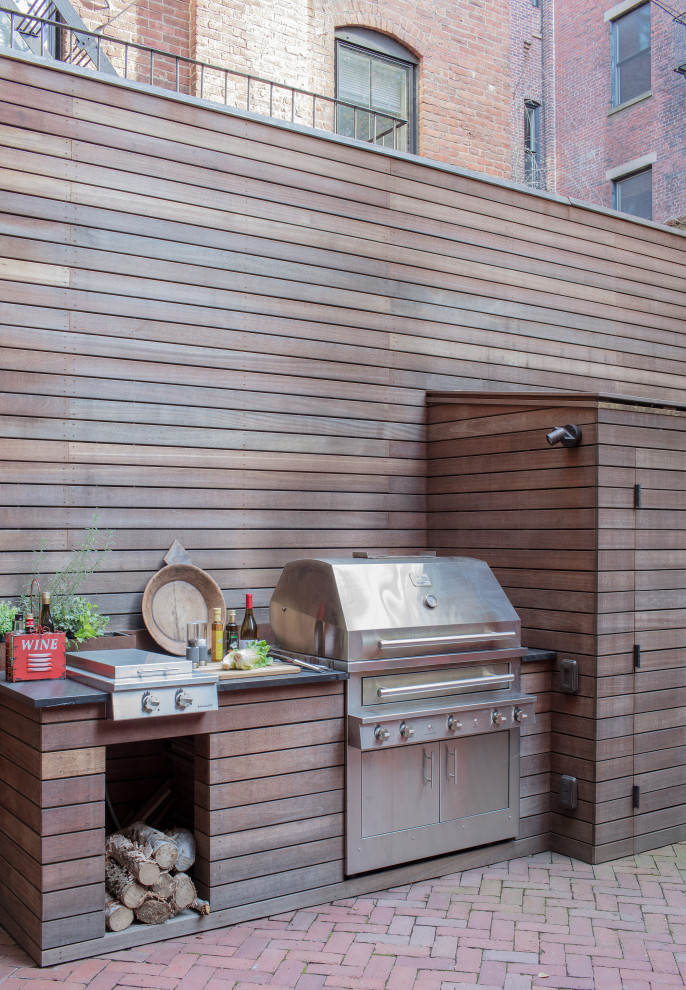 Inspiration for a small contemporary patio in Boston.