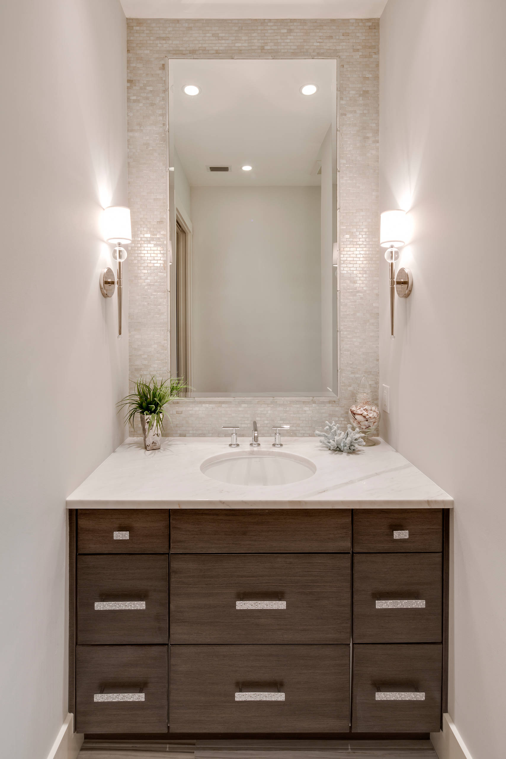 75 Beautiful Powder Room Pictures Ideas November 2020 Houzz