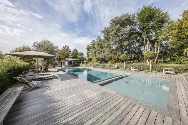 EVERBLUE PARIS VERT OUEST mediterranean-pools-and-hot-tubs