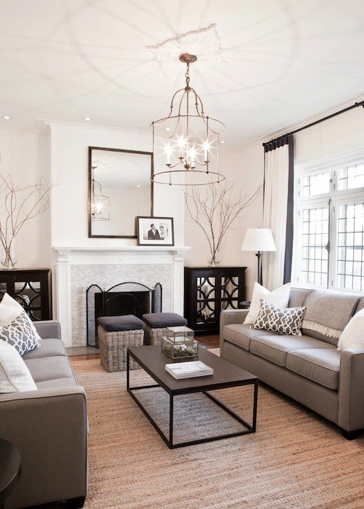 Inspiration for a mid-sized transitional living room remodel in Charleston