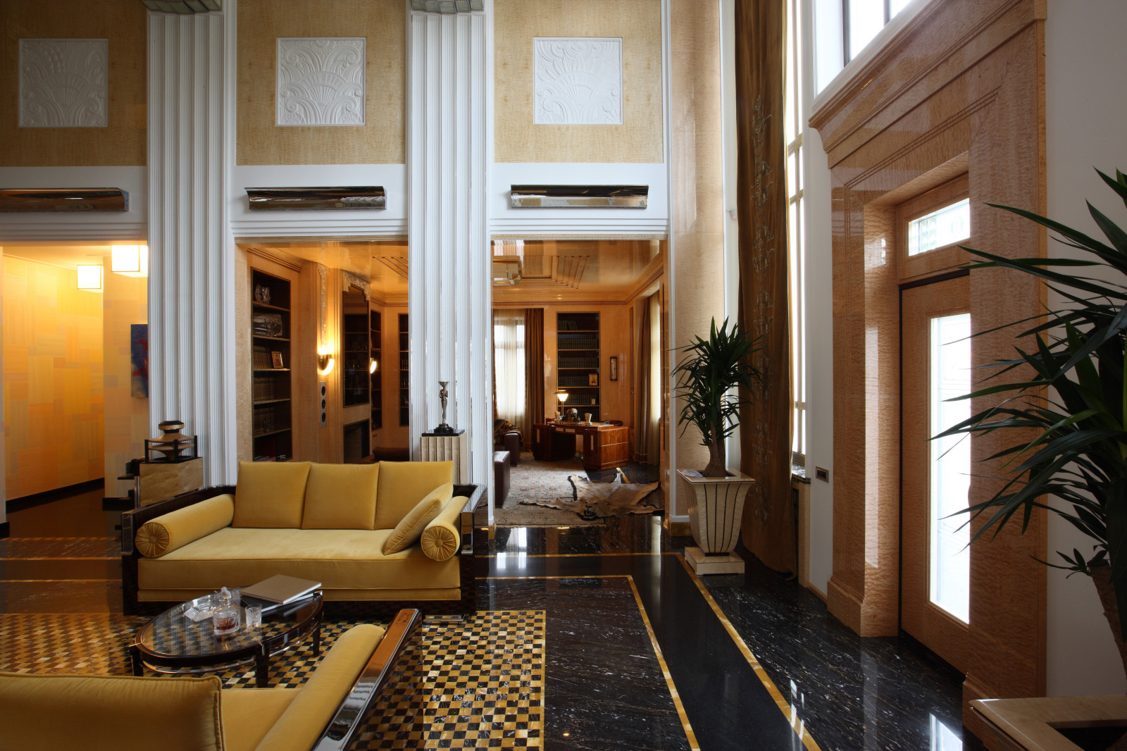 Резиденция в Стольном ВХОДНАЯ ГРУППА