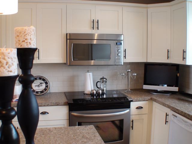 This is an example of an eclectic kitchen in Edmonton.