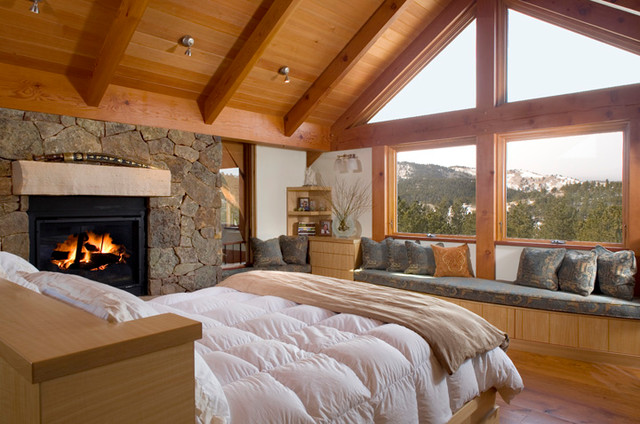 Whisper Mountain Ranch rustikal-schlafzimmer