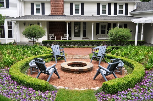 Fire Pit classique-terrasse-et-patio
