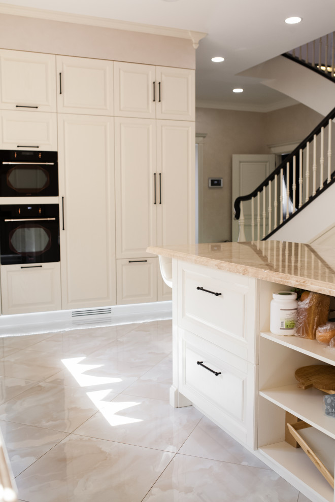 Кухня в светлых оттенках