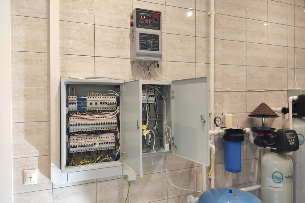 Подключение генератора к ГРЩ через АВР