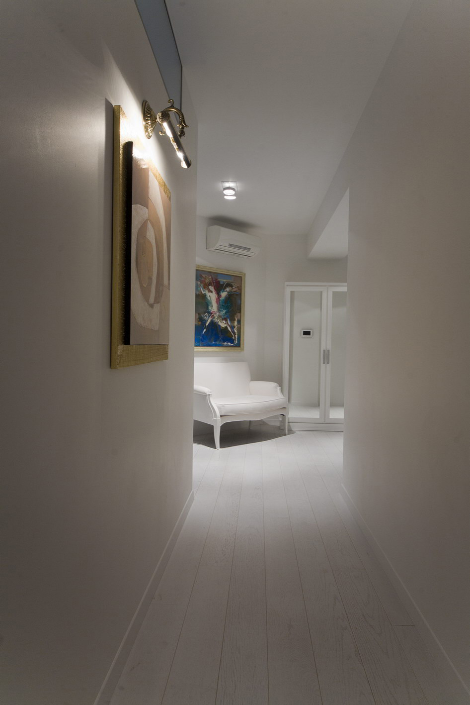 Жилая квартира. г. Полтава. "Роскошь с привкусом виски"