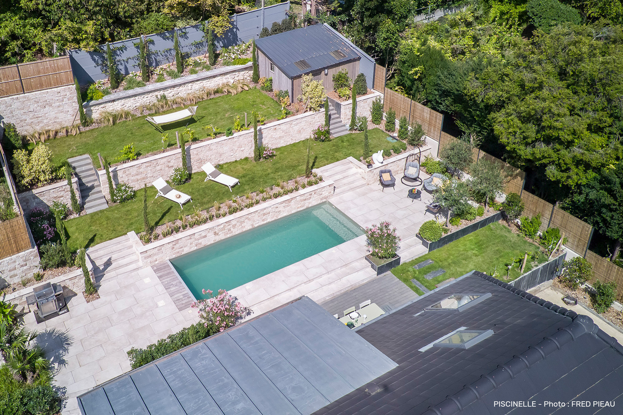 Jardin en pente d'ambiance méditerranéenne