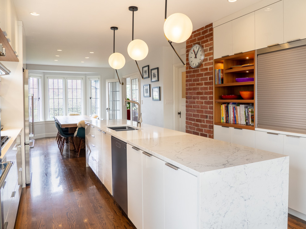 Example of a transitional kitchen design in Vancouver