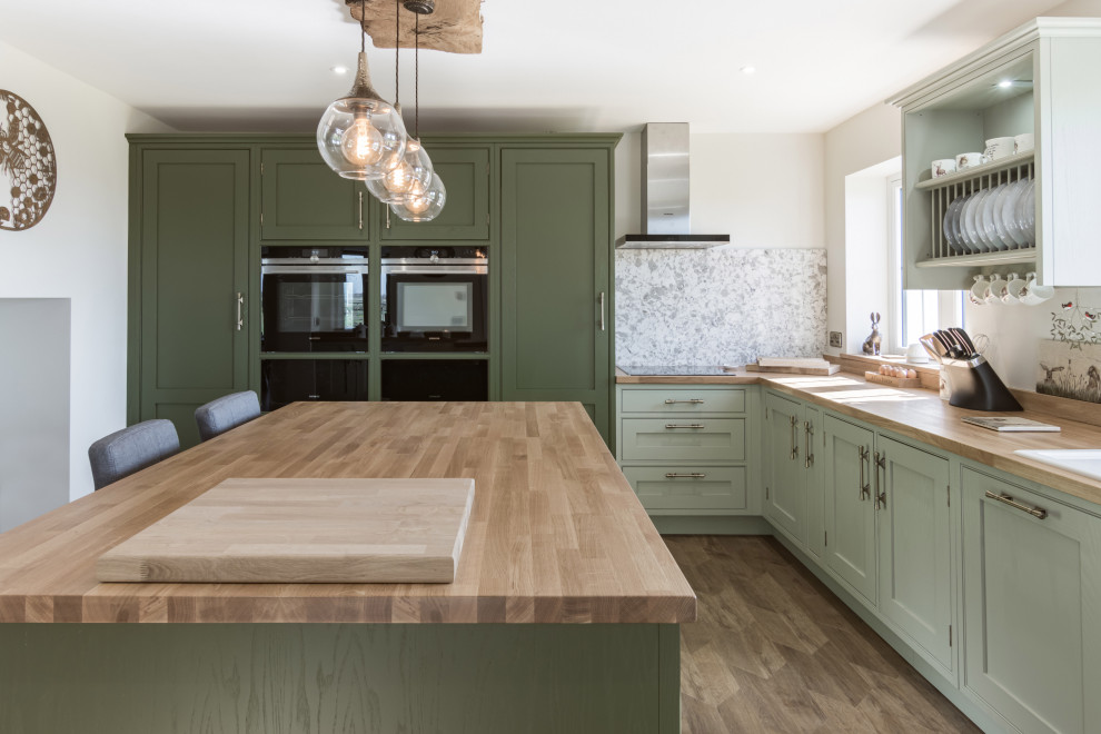 Design ideas for a traditional kitchen in Other.