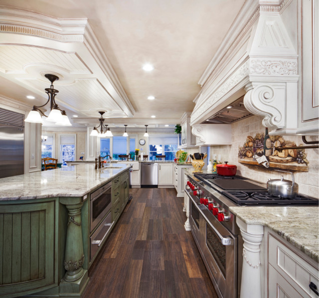 Classically inspired white stained kitchen Pine Brook, NJ Country