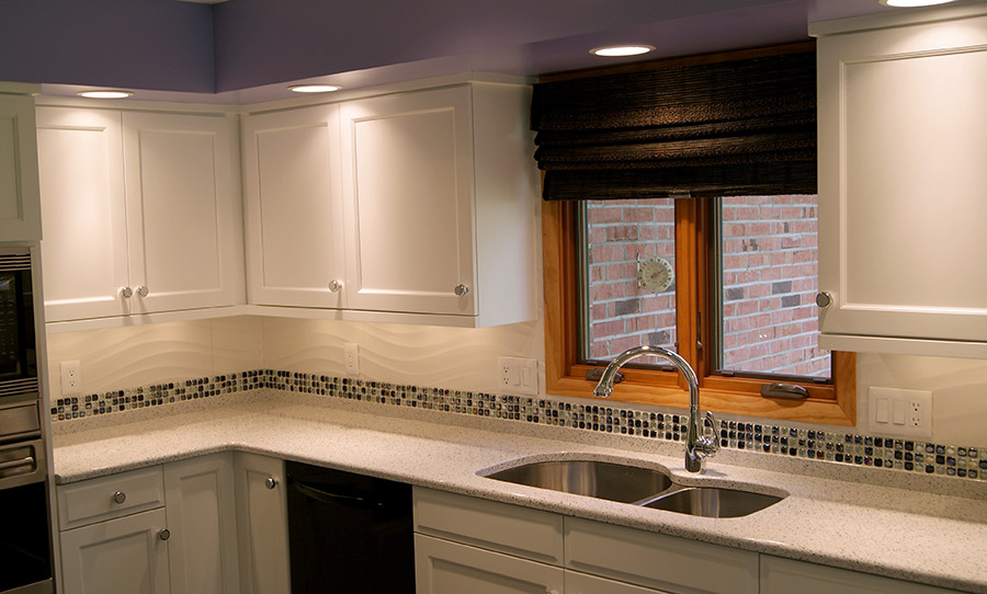 This is an example of a traditional kitchen in Cincinnati.