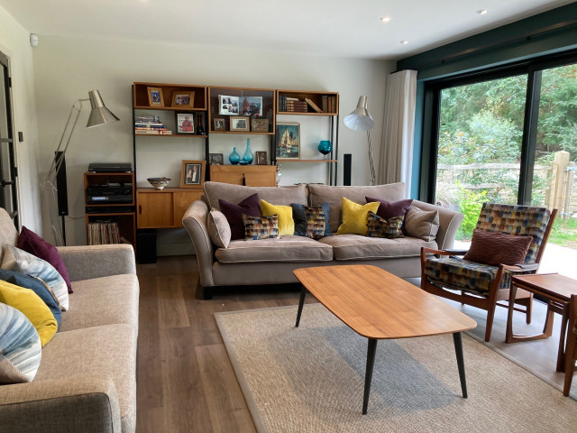 60's House Renovation retro-vardagsrum
