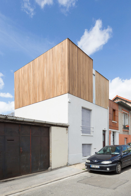 Sur&eacute;l&eacute;vation d'une maison moderne-hus-og-facade