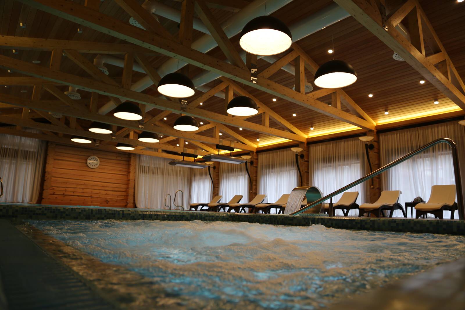 Оздоровительный комплекс из кедра