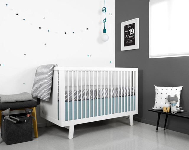 Le gris, couleur douce et passe-partout dans les chambres de bébé