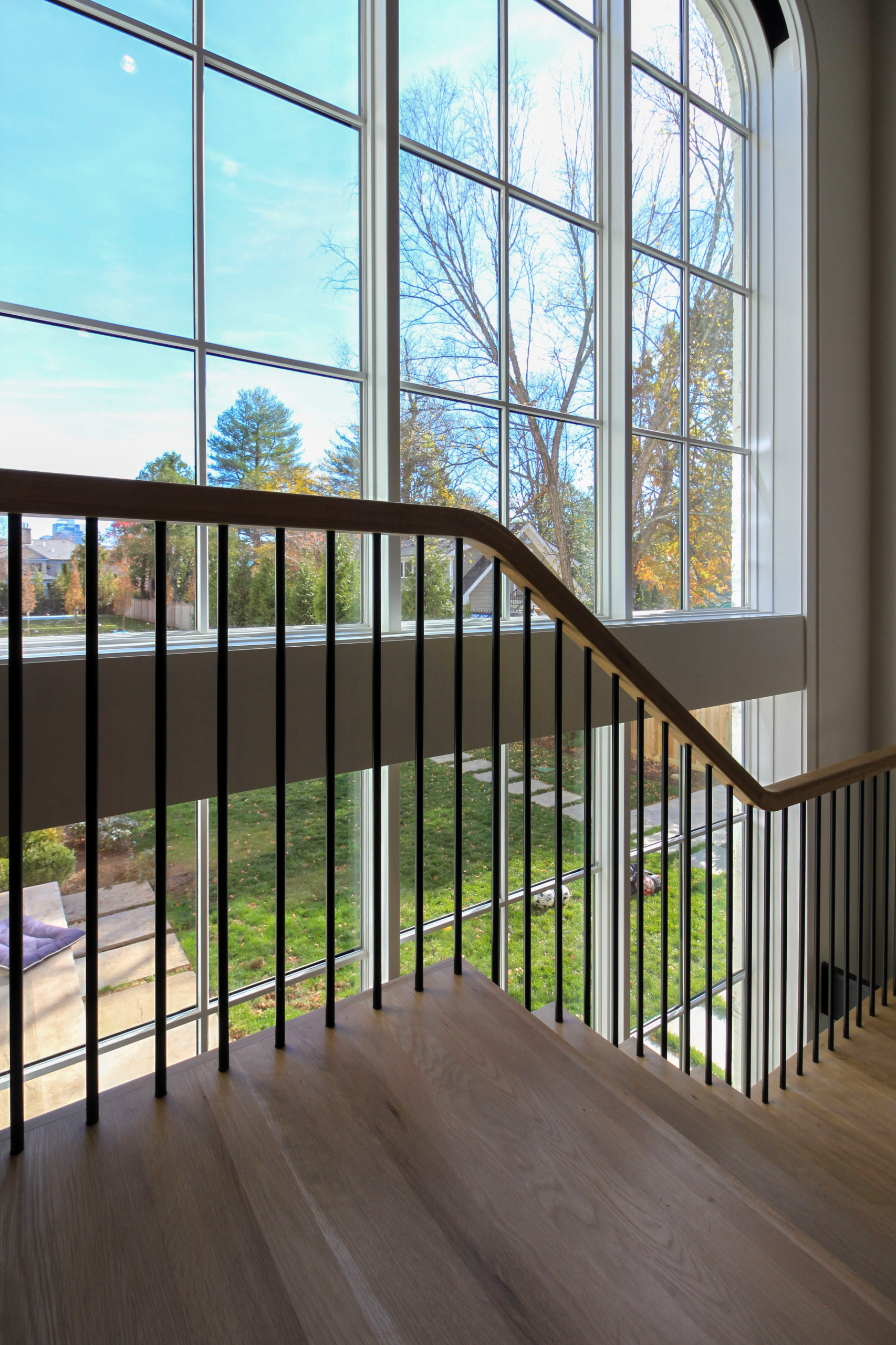 96_Dramatic cantilevered no-riser staircase, Bethesda, MD 20814