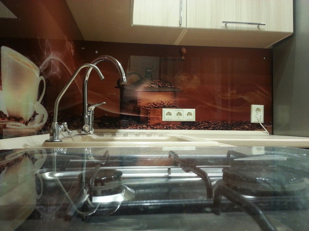 Кухонный фартуки из закаленного стекла с фотопечатью