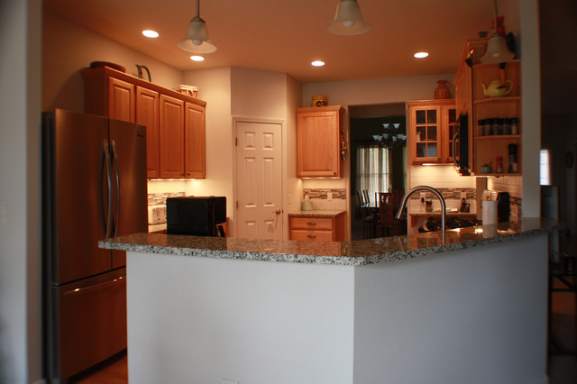 Kitchen Remodel modern-kueche