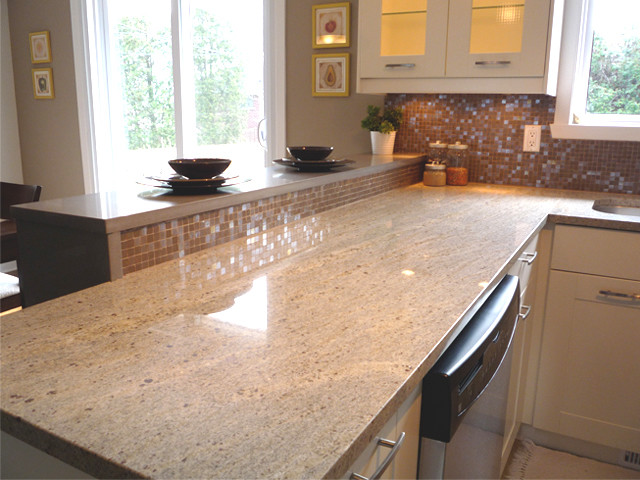 Full Reno & Home Staging - McKinley