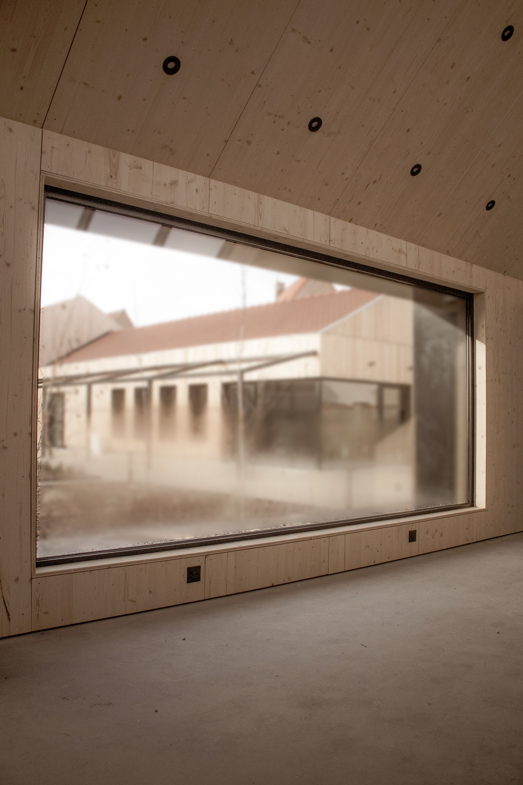 Transformation d'une remise en oratoire et aménagement paysager d'un béguinage