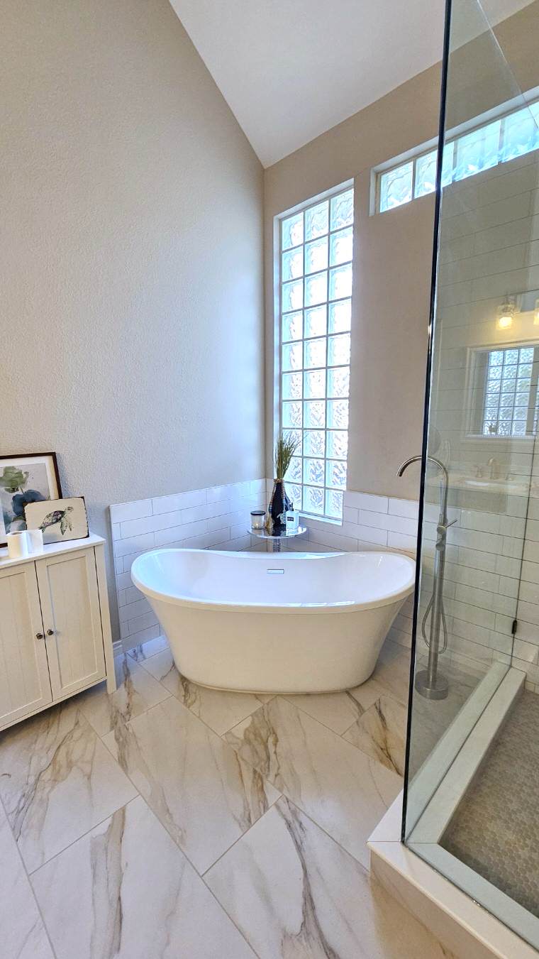 Garland TX - Master Bathroom Remodeling