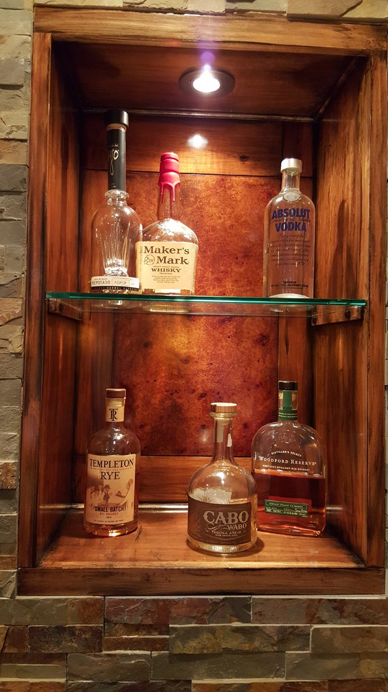 Home design - rustic home design idea in DC Metro