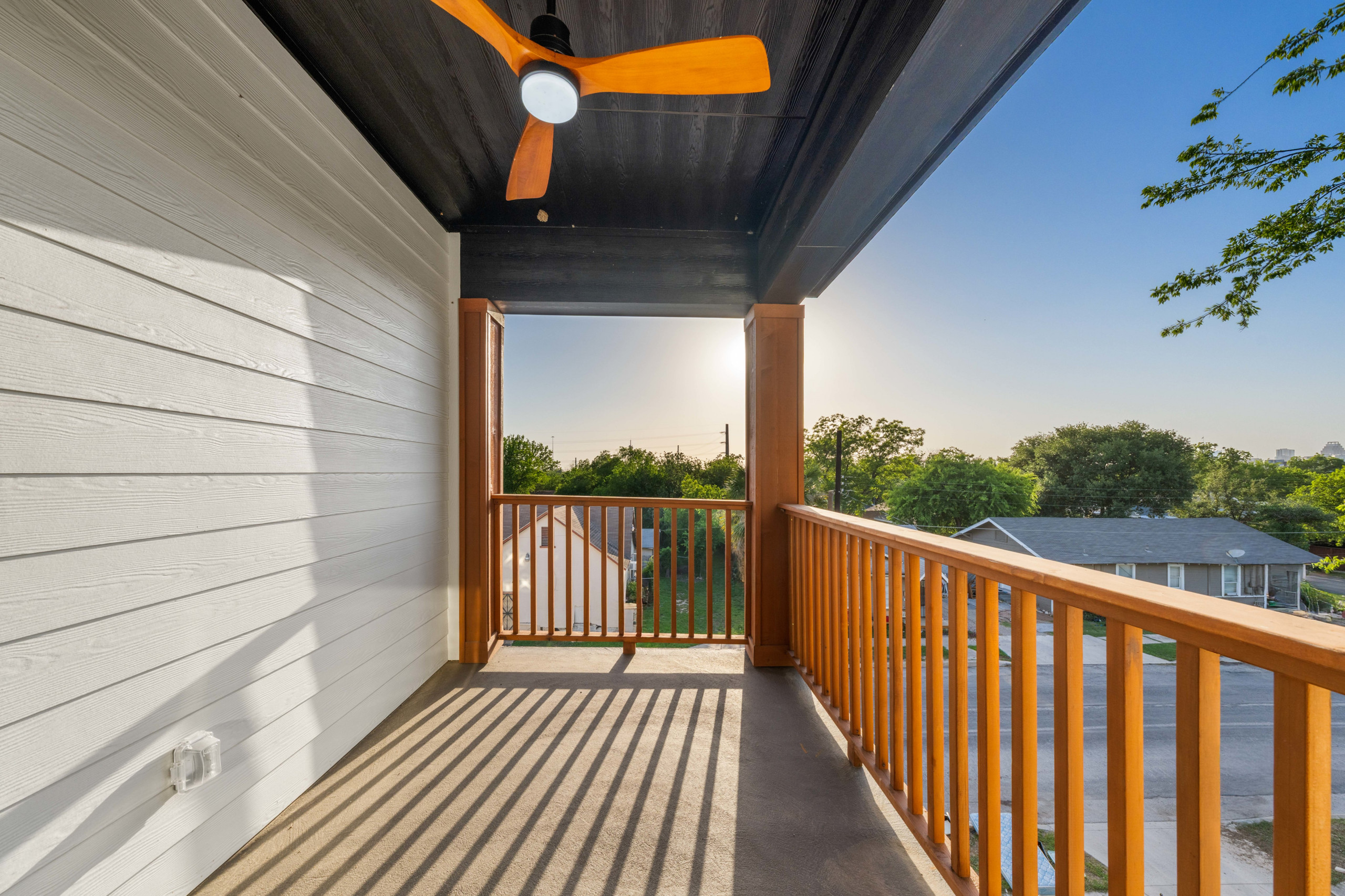 1310 S Mesquite