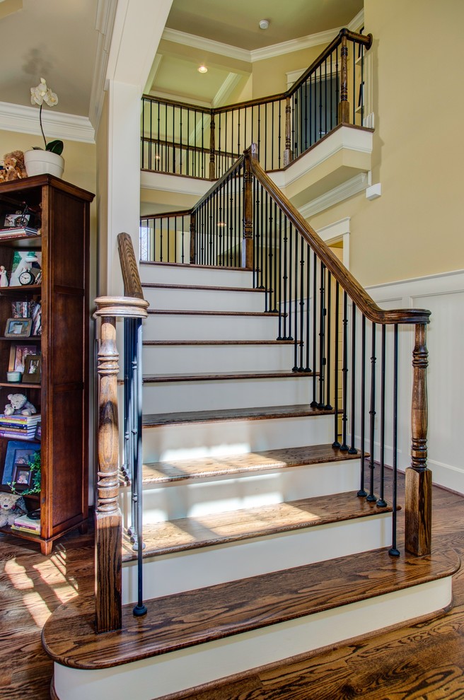 Design ideas for a traditional staircase in Newark.