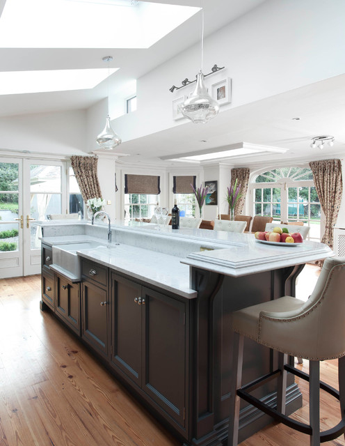 Downpipe transitional-kitchen