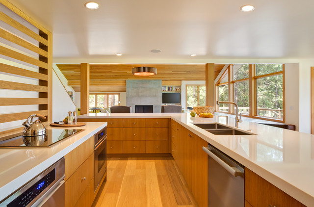 Black Butte Ranch minimalistisch-kueche