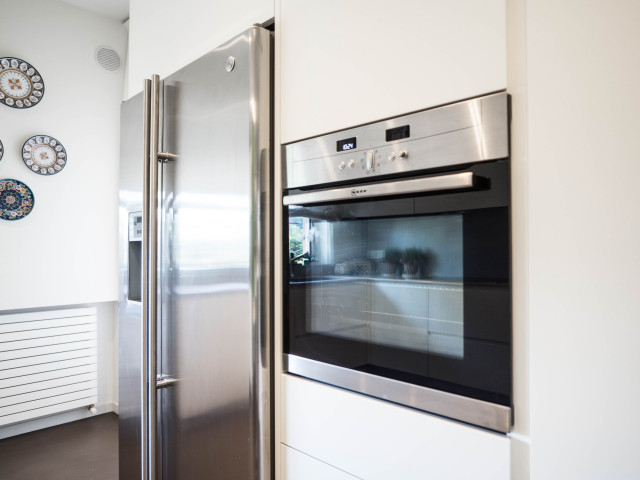 RESTYLING CUCINA contemporary-kitchen