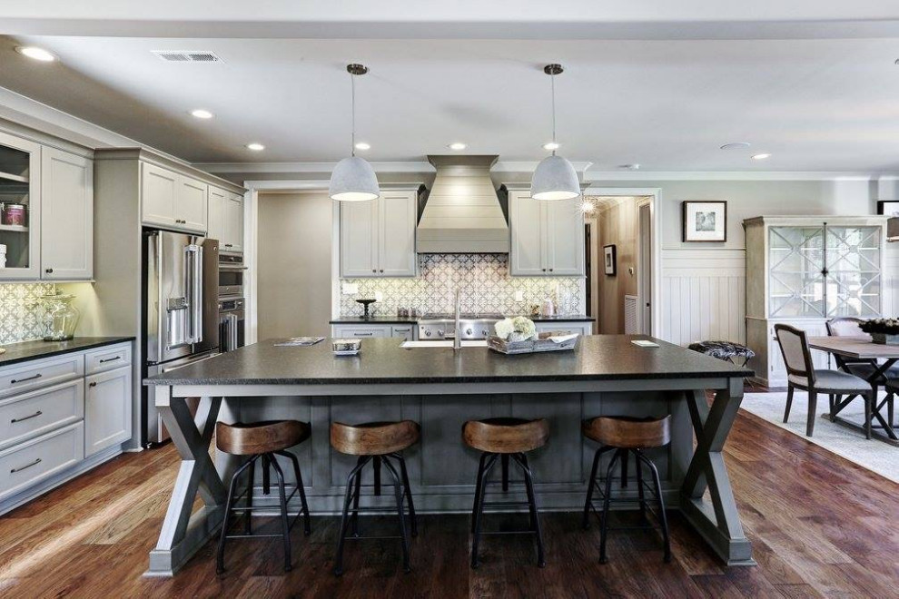 Kitchen - transitional kitchen idea