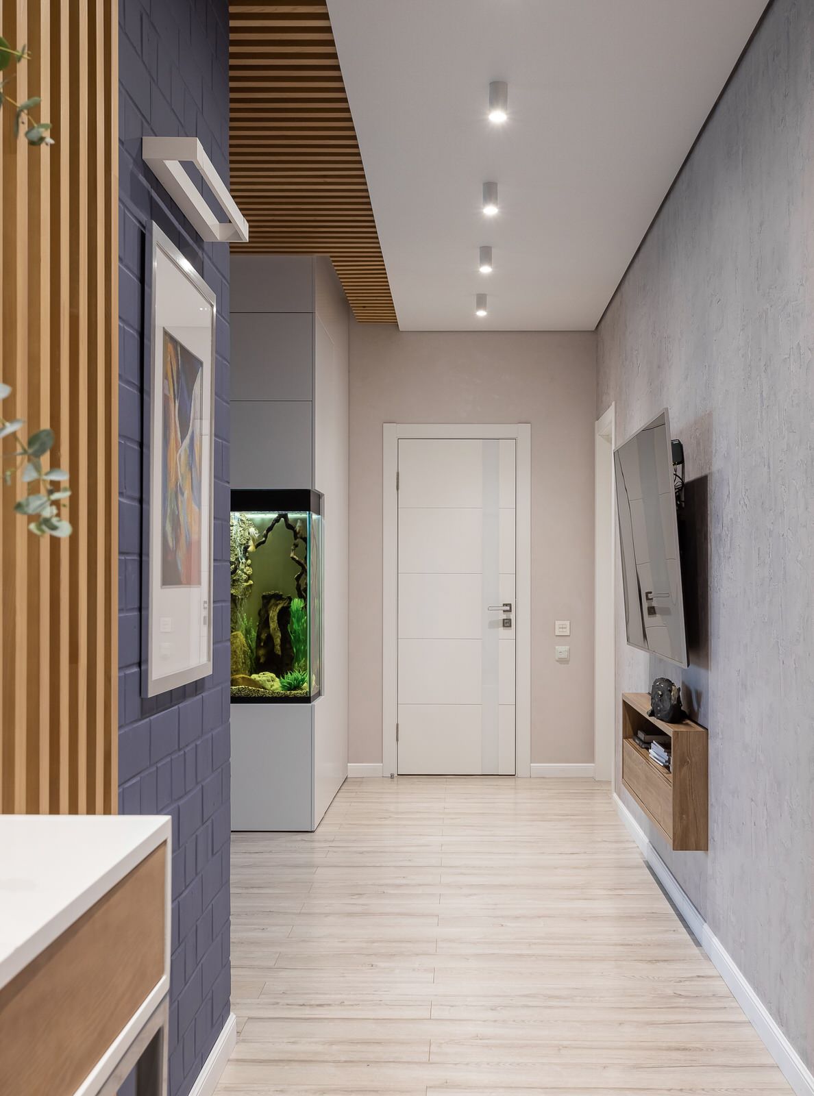 Коридор (реализация)