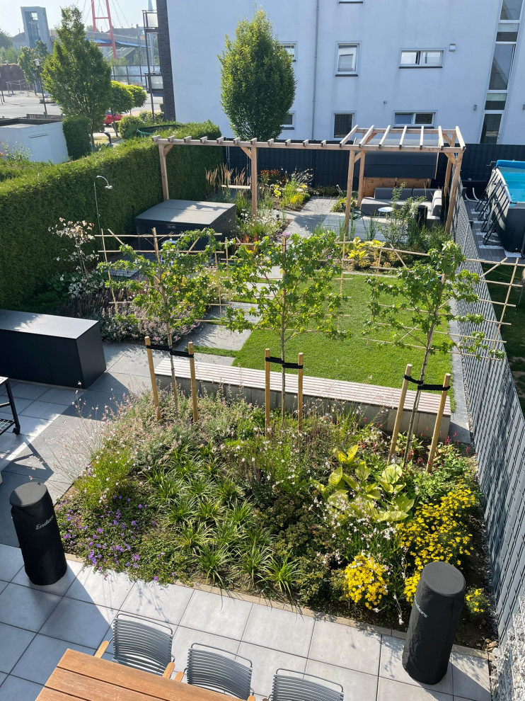 Wellnessgarten für die ganze Familie Modern Garten Dortmund von