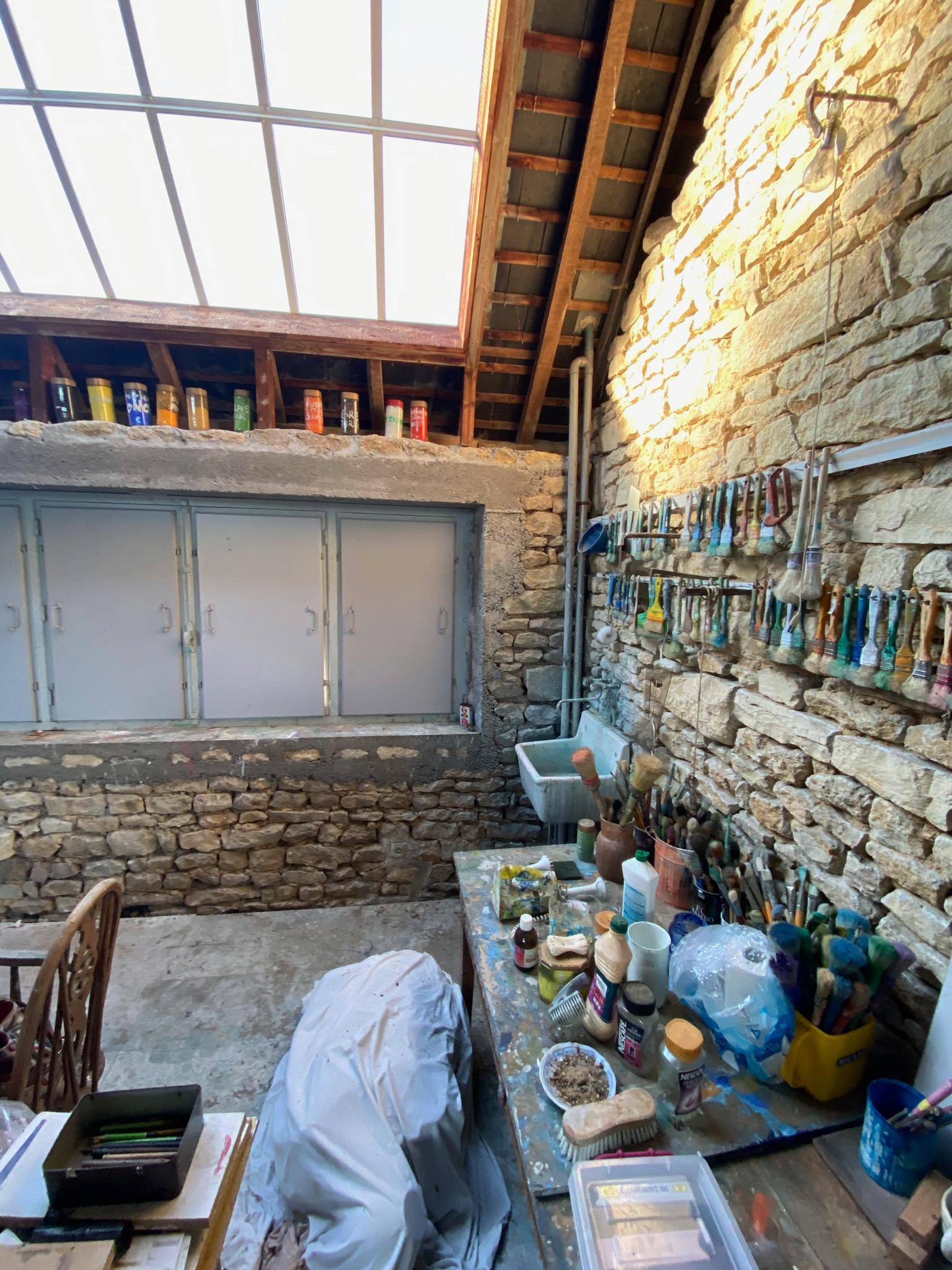 LA RENAISSANCE D'UN ATELIER A LA VUE EPOUSTOUFLANTE