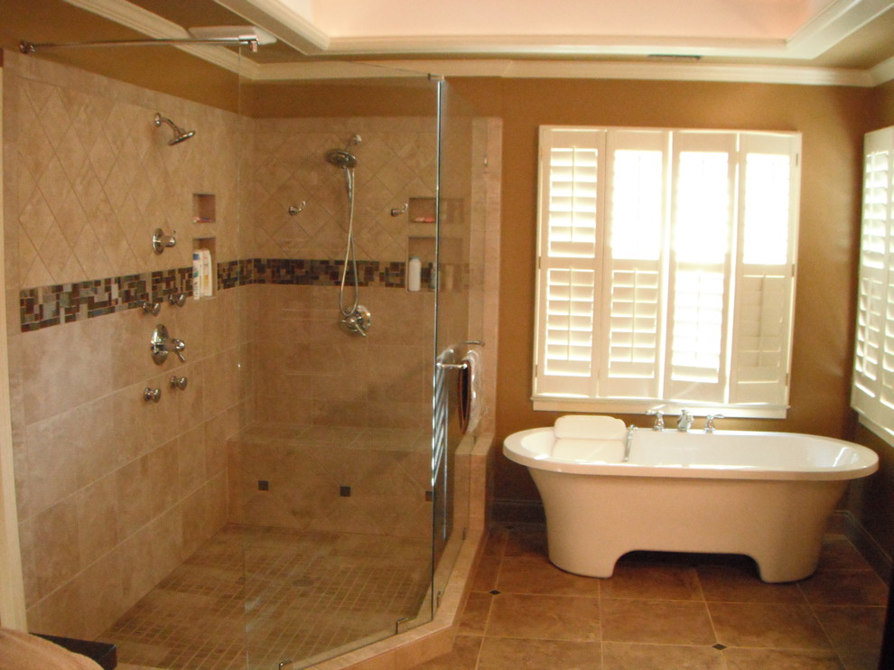 This is an example of a contemporary bathroom in Atlanta.