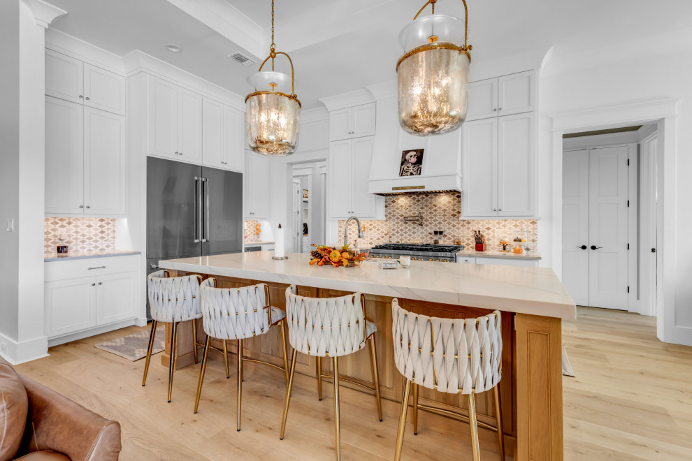 Kitchen - transitional kitchen idea