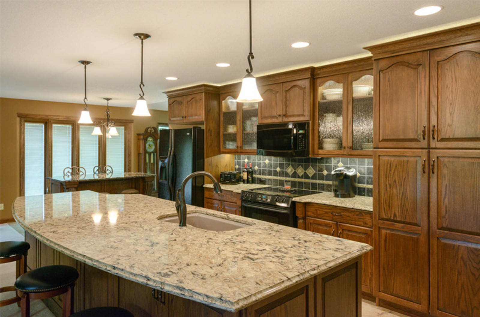 Изделия из кварцевого агломерата Камбрия CAMBRIA