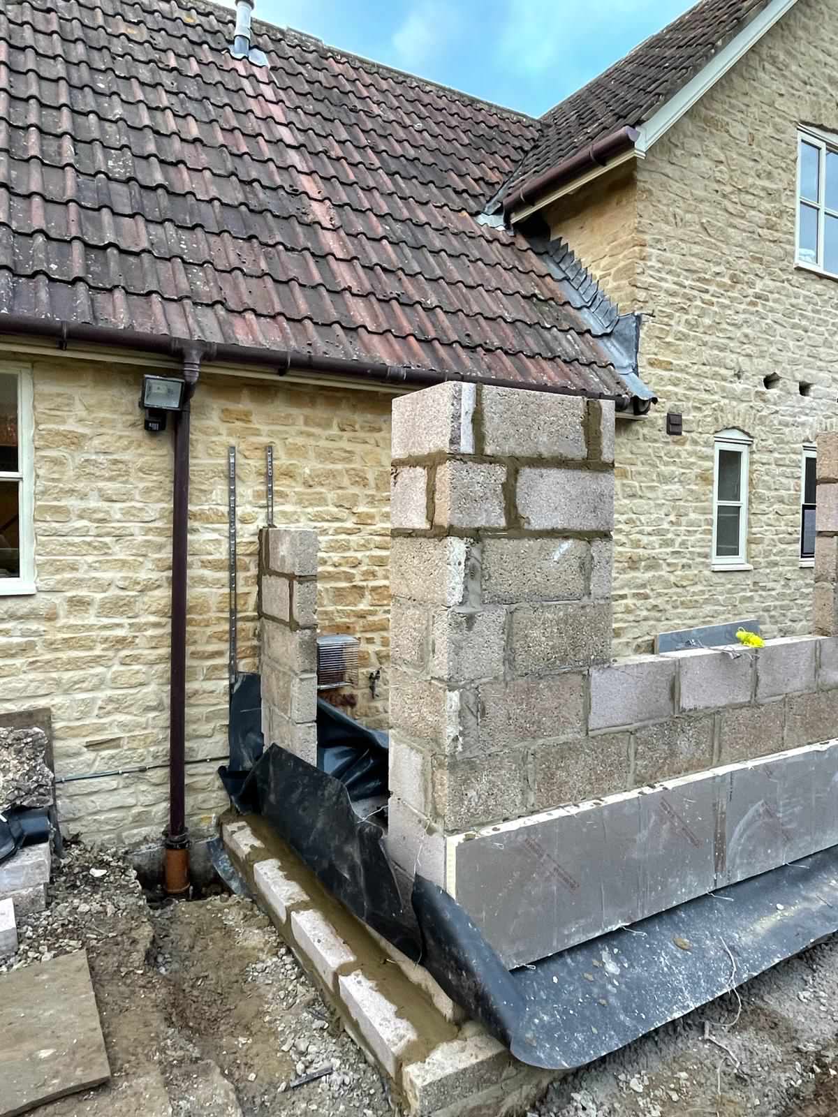 Luckington, Cotswold stone extension and porch