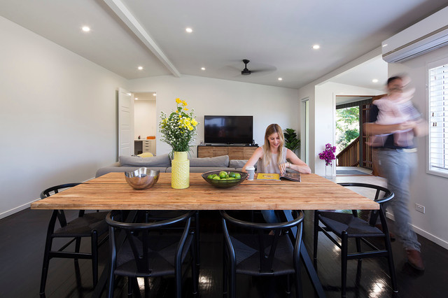 Pentarchi Nundah Project contemporary-family-room