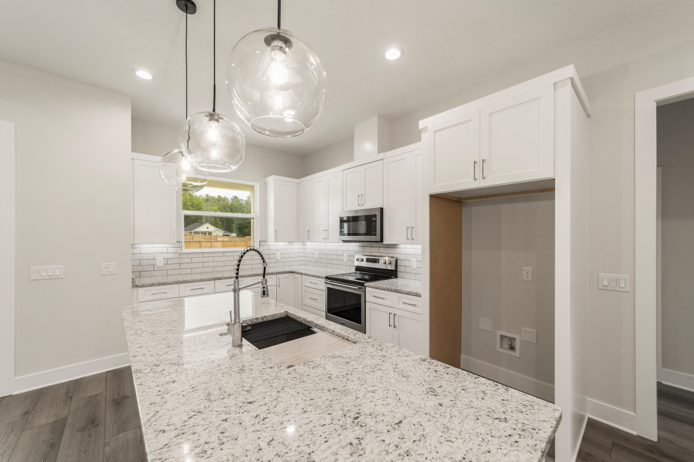 New Home - The Oakmont Model - 1,853