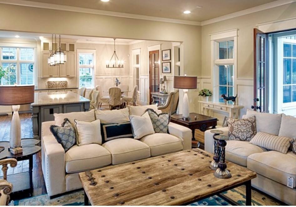 Home design - eclectic home design idea in Chicago