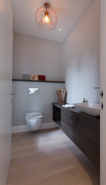New Build modern-toalett