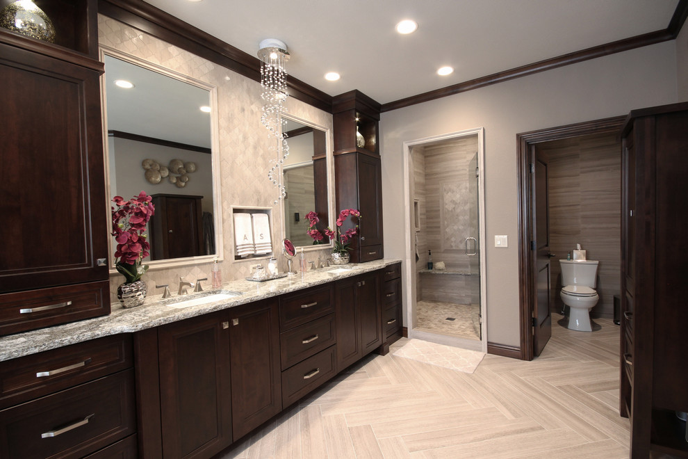 Home design - transitional home design idea in Milwaukee
