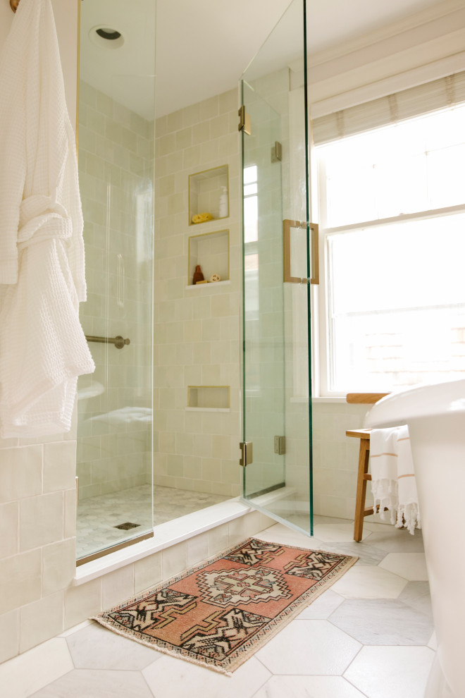 Home design - transitional home design idea in Minneapolis